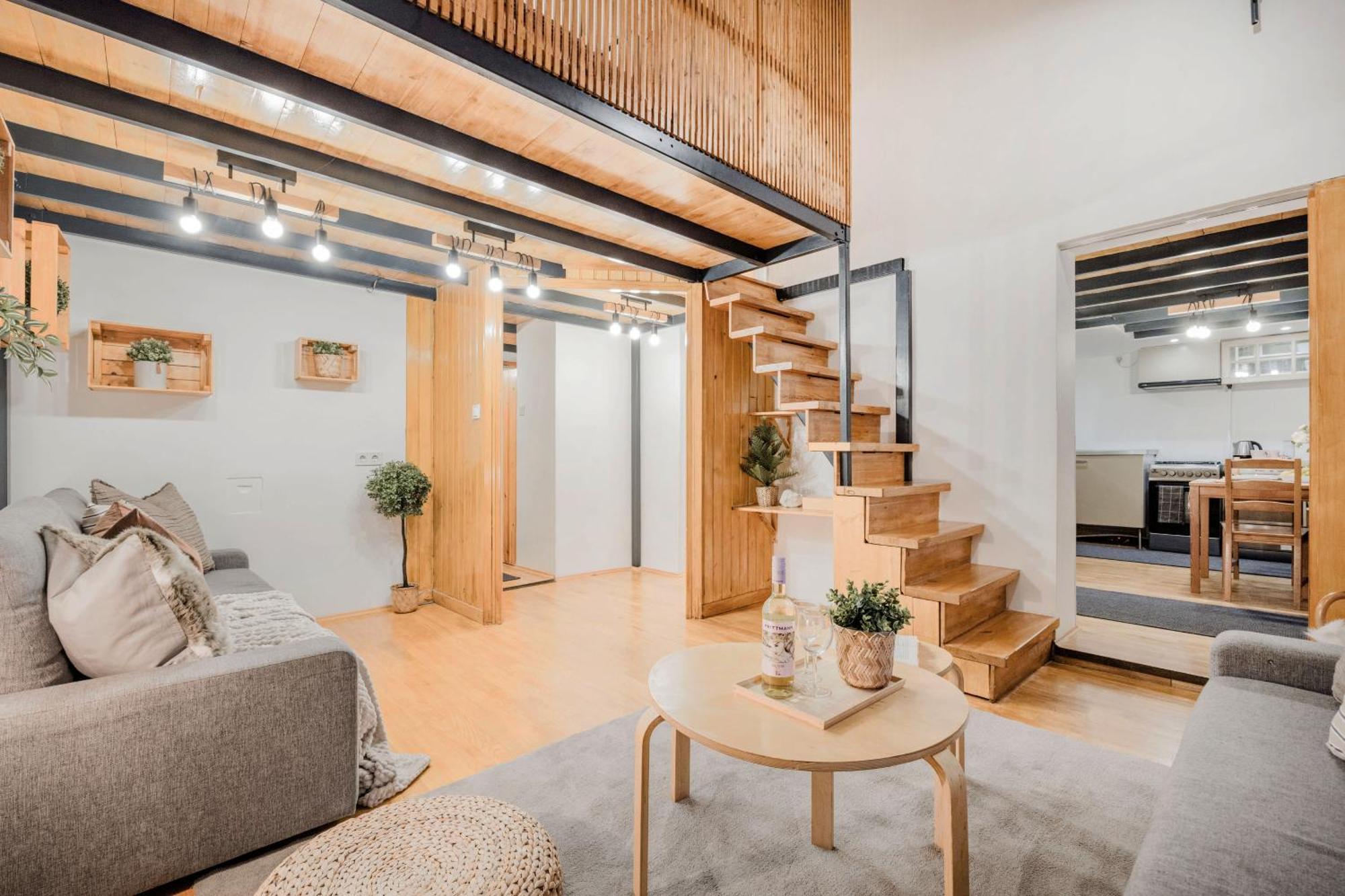 Wellness Wonderland: Garden, Sauna, Jacuzzi In Cbd Budapest Eksteriør bilde
