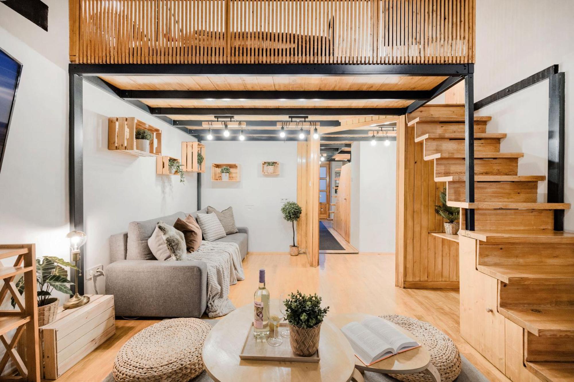 Wellness Wonderland: Garden, Sauna, Jacuzzi In Cbd Budapest Eksteriør bilde